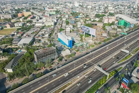 Work begins at the M0 Valley Bridge, significant traffic delays are expected.